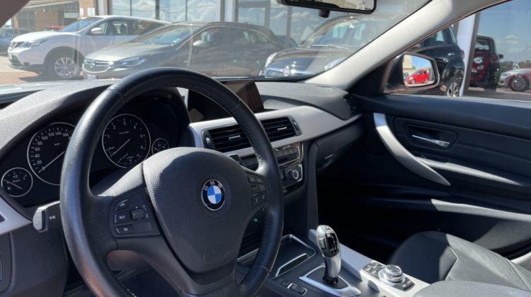 BMW SERIE 3 (F30/F31) 318D TOURING BUSINESS ADVANTAGE AUT. EURO 6B