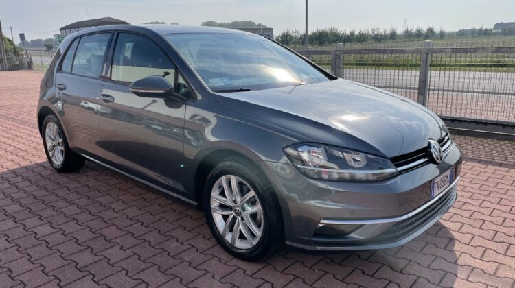 Volkswagen Golf 7 1.6 Business bmt dsg 116cv Euro 6b