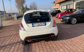 LANCIA YPSILON 1.2 69CV GPL ECOCHIC ELEFANTINO BLU EURO 6B