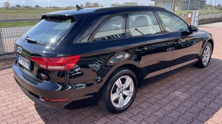 AUDI A4 Avant 2.0 TDI 150CV S Tronic edition line EURO6