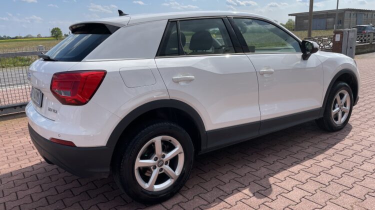 AUDI Q2 30 TDI S Tronic S line Edition 116cv Euro6