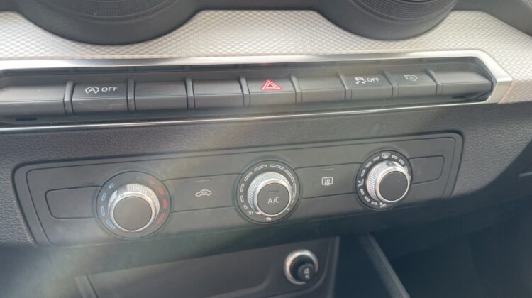 AUDI Q2 30 TDI S Tronic S line Edition 116cv Euro6