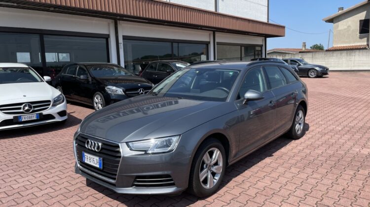 AUDI A4 Avant 2.0 TDI 150CV S Tronic EURO6