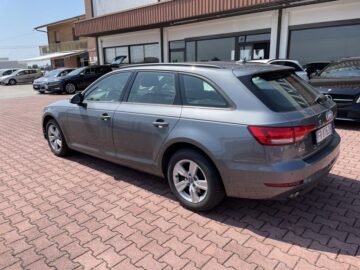 AUDI A4 Avant 2.0 TDI 150CV S Tronic EURO6