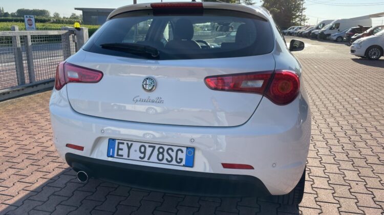 Alfa Romeo Giulietta 1.6 Multijet 105cv