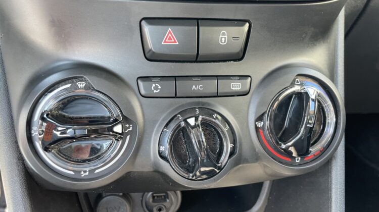 Peugeot 208 Bluehdi 1.6 75Cv van 2Posti Euro 6b