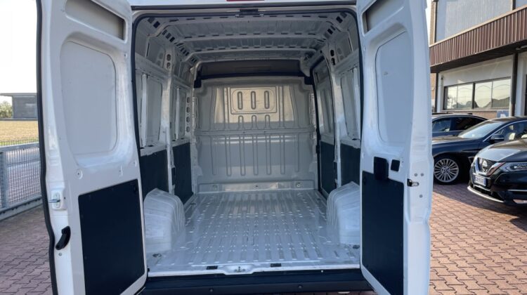 PEUGEOT BOXER L2h2 2.0 Bluehdi 120cv Euro 6D