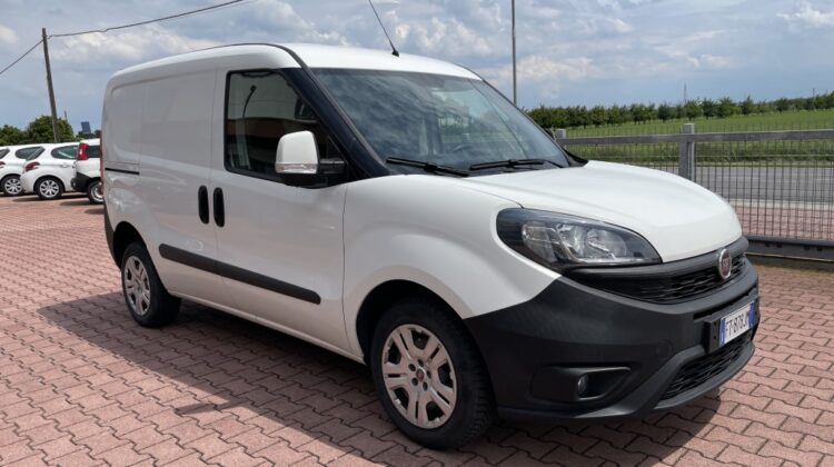 Fiat Doblò 3ª serie Doblò 1.6 MJT 105CV PC-TN Cargo Lamierato SX 3 Posti