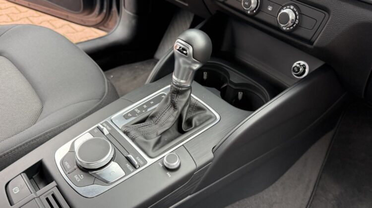 AUDI A3 SPB 30 TDI 116CV 1.6 S-Tronic EURO 6 D-Temp.
