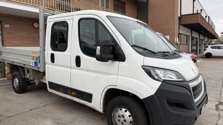 PEUGEOT BOXER DOPPIA CABINA RIBALTABILE TRILATERALE