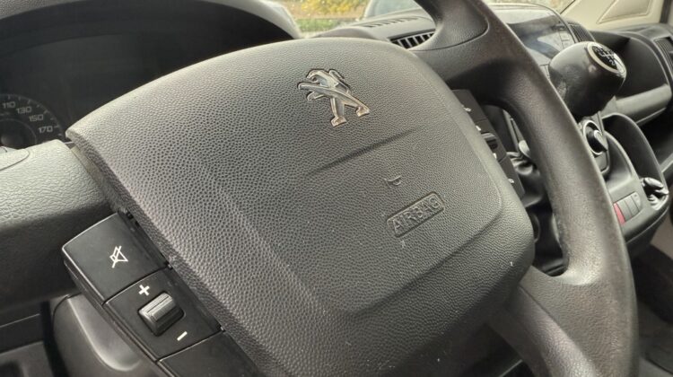 PEUGEOT BOXER DOPPIA CABINA RIBALTABILE TRILATERALE